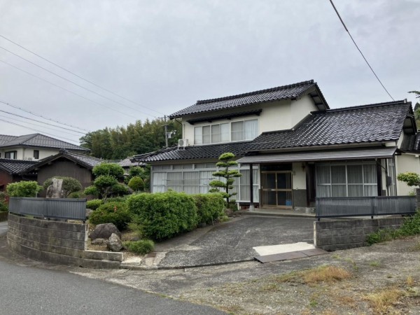 鳥取市津ノ井、中古一戸建ての画像です
