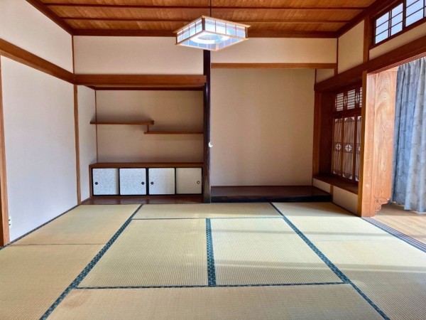 出雲市里方町、中古一戸建ての画像です