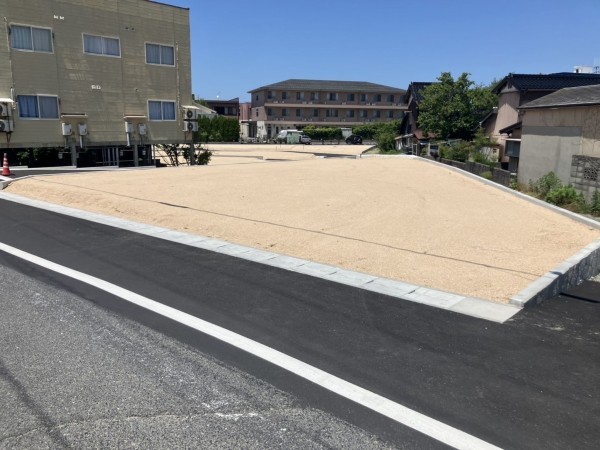 米子市車尾、土地の前面道路を含む現地写真画像です