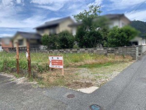 境港市上道町、土地の前面道路を含む現地写真画像です