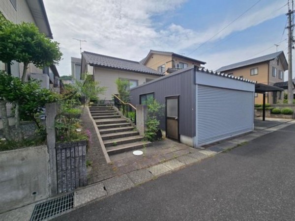 八頭郡八頭町久能寺、中古一戸建ての画像です