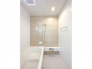 出雲市大津町、新築一戸建ての風呂画像です