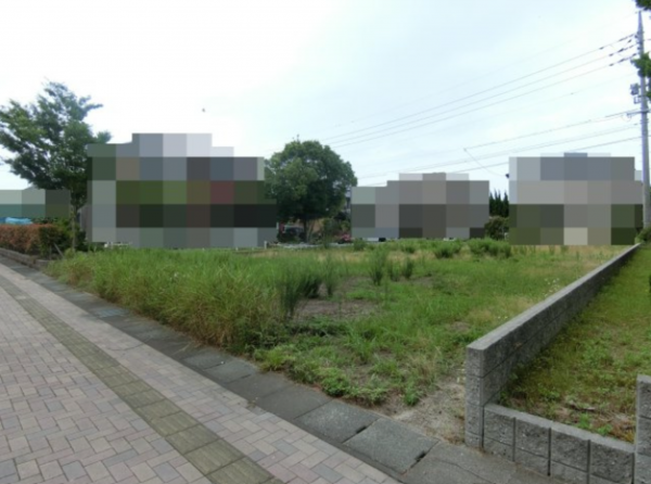 境港市夕日ケ丘、土地の前面道路を含む現地写真画像です