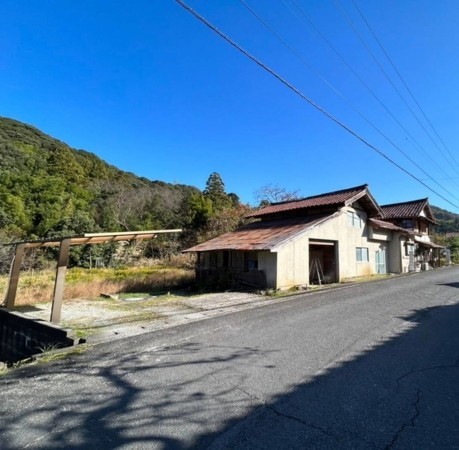 松江市八雲町東岩坂、土地の画像です
