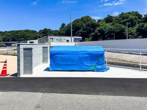 米子市尾高、土地の前面道路を含む現地写真画像です