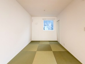 松江市法吉町、新築一戸建ての居間画像です