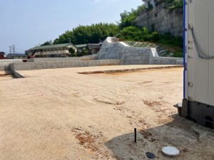 松江市西川津町、土地の前面道路を含む現地写真画像です