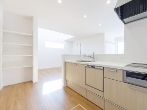 鳥取市浜坂、新築一戸建ての居間画像です