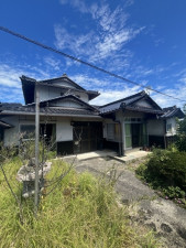 出雲市斐川町出西、中古一戸建ての外観画像です