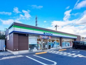 鳥取市南吉方、新築一戸建てのコンビニ画像です