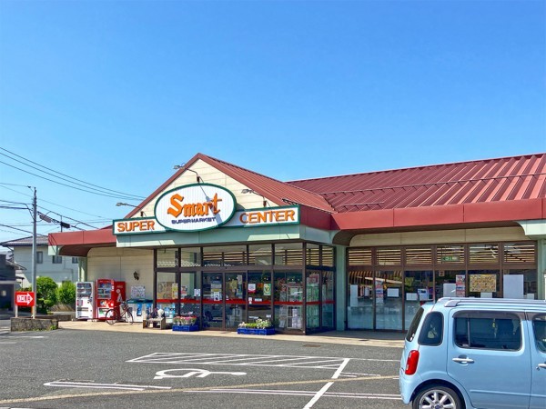 鳥取市南吉方、新築一戸建てのスーパー画像です