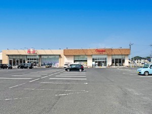 松江市浜佐田町、新築一戸建てのショッピングセンター画像です