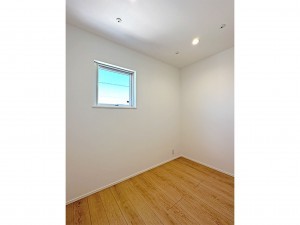 松江市西川津町、新築一戸建ての収納画像です