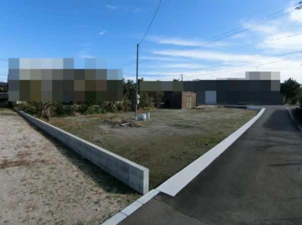 米子市彦名町、土地の前面道路を含む現地写真画像です