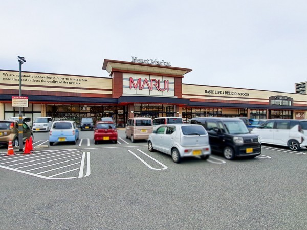 倉吉市、新築一戸建てのスーパー画像です