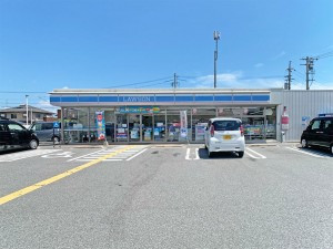 米子市旗ヶ崎、新築一戸建てのコンビニ画像です
