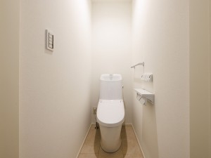 米子市東福原、新築一戸建てのトイレ画像です