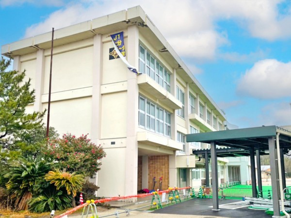 鳥取市浜坂、新築一戸建ての小学校画像です