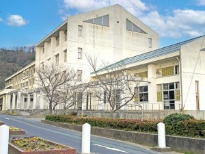 鳥取市浜坂、新築一戸建ての中学校画像です
