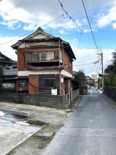 米子市上後藤、土地の前面道路を含む現地写真画像です
