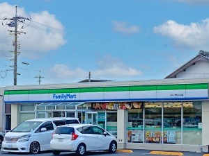 出雲市小山町、新築一戸建てのコンビニ画像です