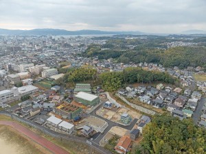 松江市西川津町、土地の前面道路を含む現地写真画像です