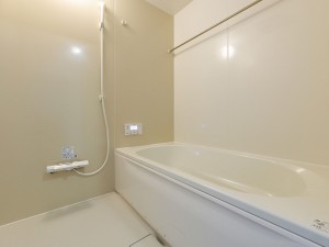 出雲市小山町、新築一戸建ての風呂画像です