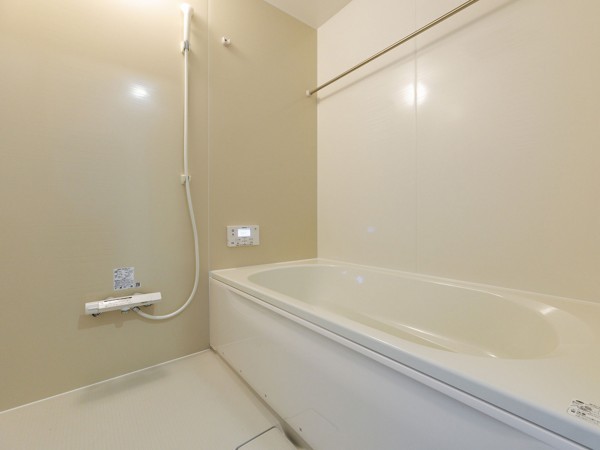 出雲市小山町、新築一戸建ての風呂画像です