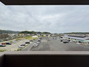 出雲市西新町、マンションの画像です