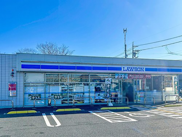 倉吉市、新築一戸建てのコンビニ画像です