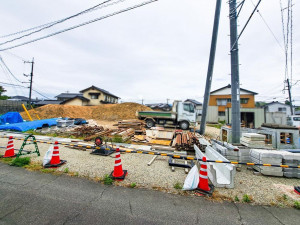 松江市乃木福富町、土地の前面道路を含む現地写真画像です