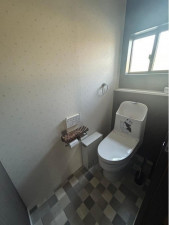 米子市陰田町、中古一戸建てのトイレ画像です