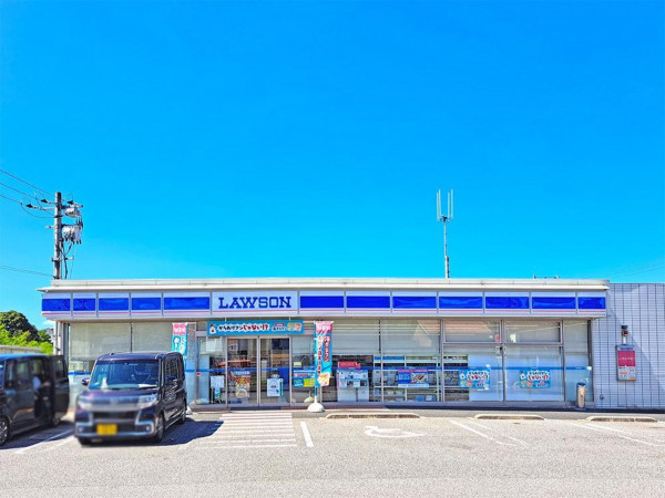 松江市東出雲町揖屋、土地のコンビニ画像です