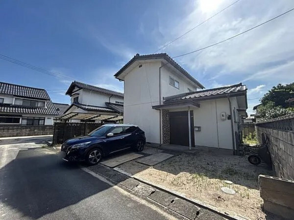出雲市大津町、中古一戸建ての外観画像です