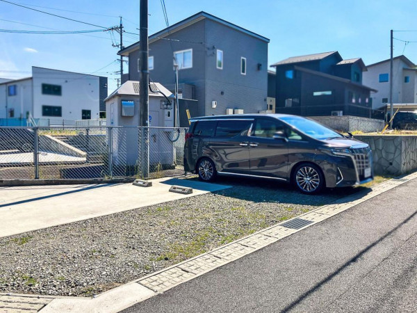松江市黒田町、土地の前面道路を含む現地写真画像です