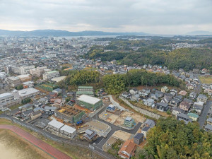 松江市西川津町、土地の前面道路を含む現地写真画像です