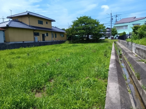 出雲市塩冶町、土地の画像です