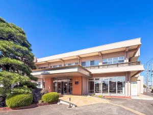 西伯郡伯耆町、土地の図書館画像です