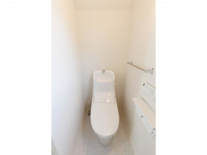 出雲市古志町、土地のトイレ画像です