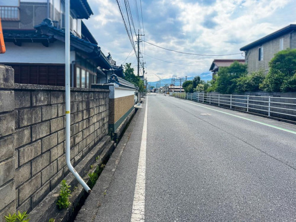 米子市熊党、土地の前面道路を含む現地写真画像です