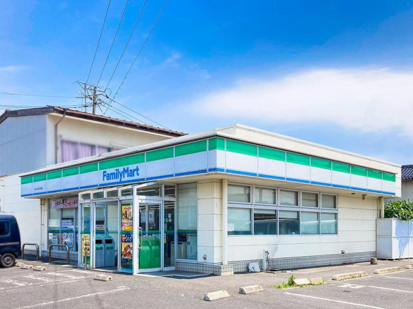 出雲市大津町、新築一戸建てのコンビニ画像です