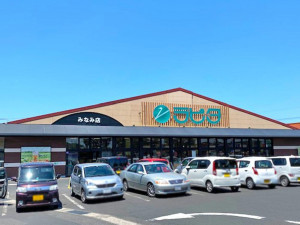 出雲市上塩冶町、新築一戸建てのスーパー画像です