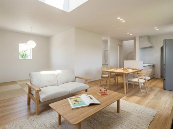 松江市矢田町、新築一戸建ての居間画像です