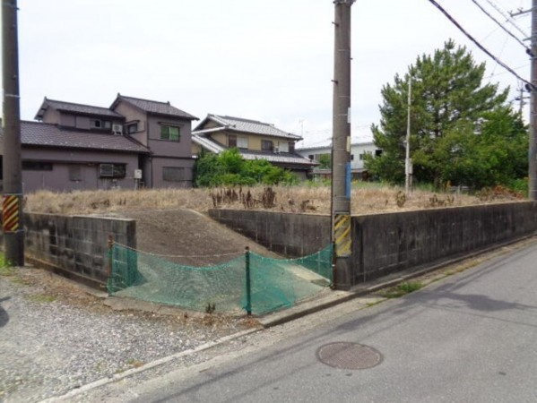 鈴鹿市寺家、土地の画像です