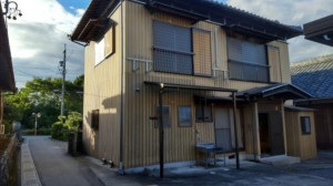亀山市阿野田町、中古一戸建ての画像です