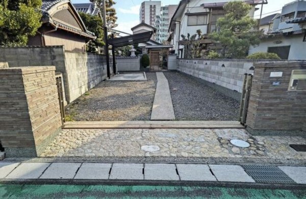 鈴鹿市神戸、中古一戸建ての画像です