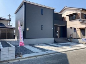 鈴鹿市寺家、新築一戸建ての画像です