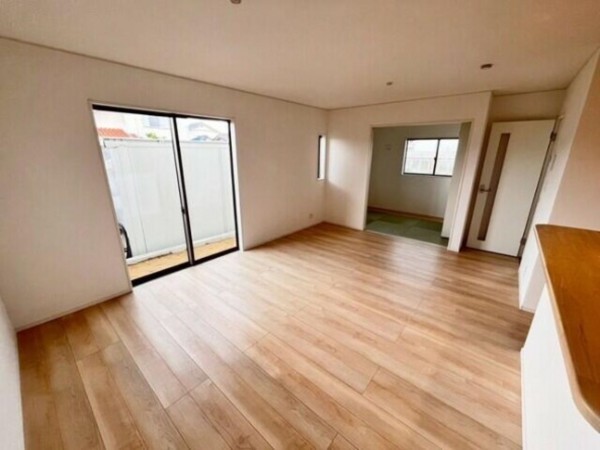 鈴鹿市東磯山、新築一戸建ての画像です