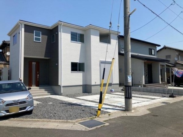 鈴鹿市弓削町、新築一戸建ての画像です