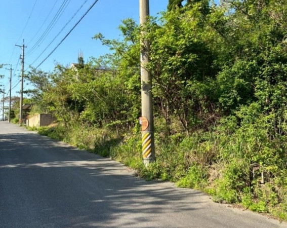 亀山市関ケ丘、土地の画像です